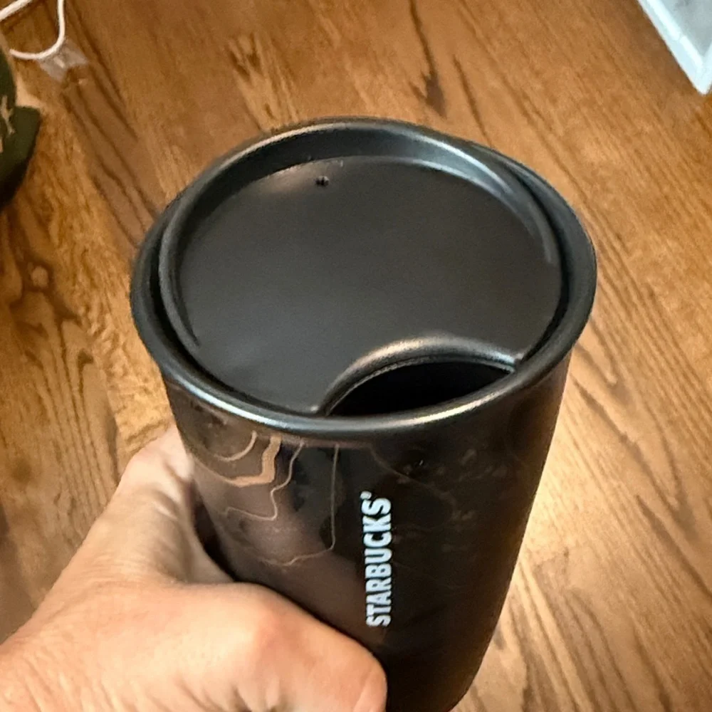 Starbucks Coffee 2018 Holiday Blend Gold Black Sparkle Ceramic Traveler Tumbler